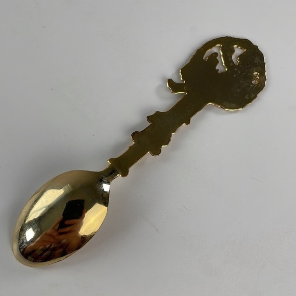 Vintage Collectable Christmas Spoons - Picture 10 of 12
